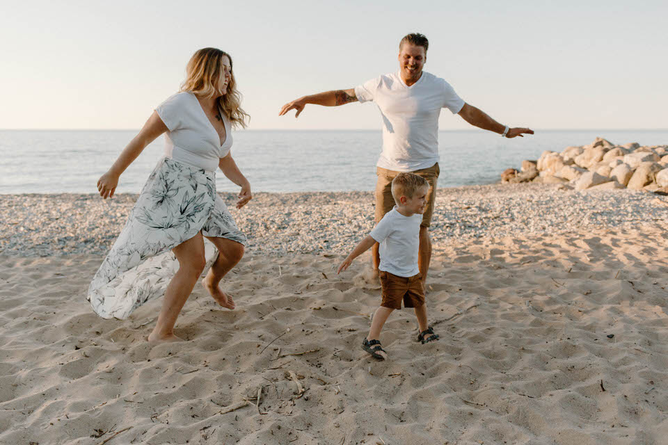 Northwinds Beach Family Session // Britt + Iain