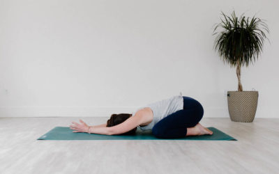 Yoga Poses For Your Next Photoshoot // Yogi Edie Gudaitis