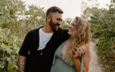 Adventurous Scarborough Bluffs Engagement