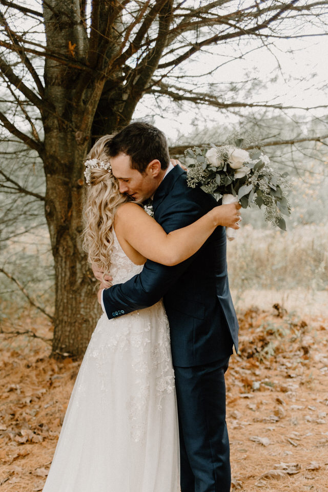 springcreek gavel farm wedding