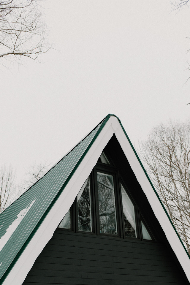 wedding at muskoka a-frame cottage