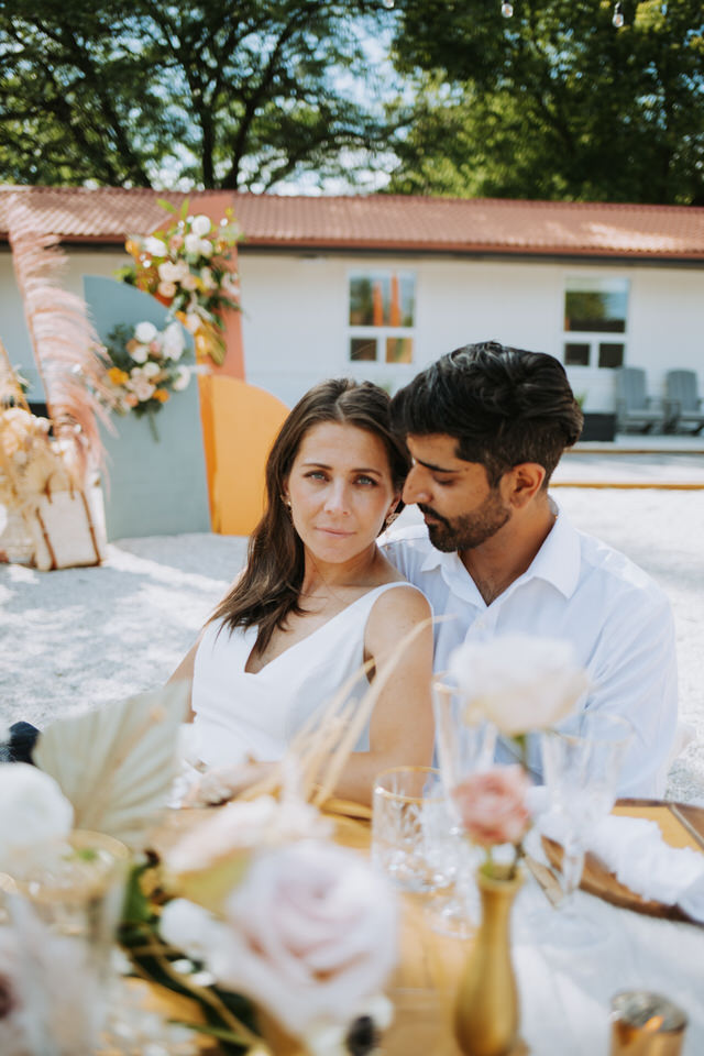 vintage motel wedding in thornbury ontario