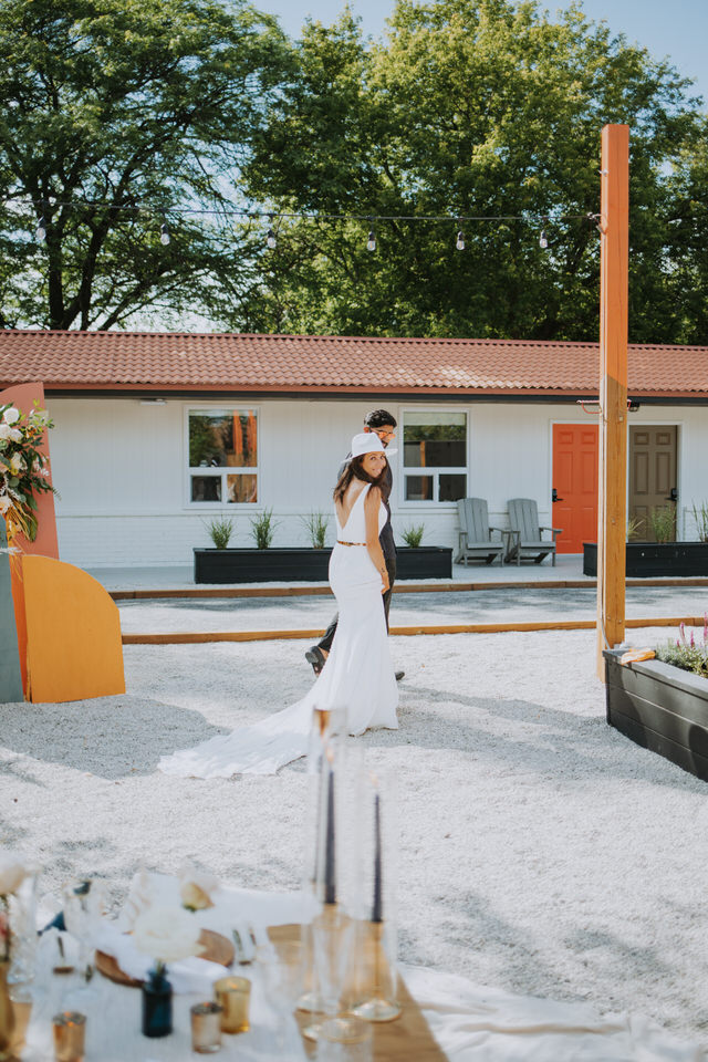 vintage motel wedding in thornbury ontario