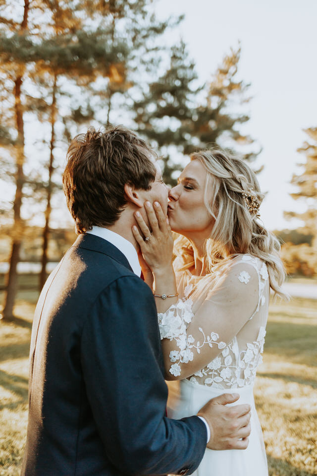 whimsical woodland wedding in south georgian bay