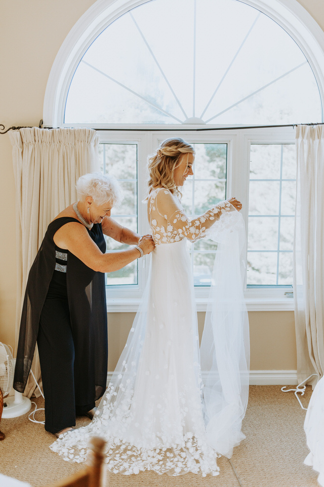 whimsical woodland wedding in south georgian bay