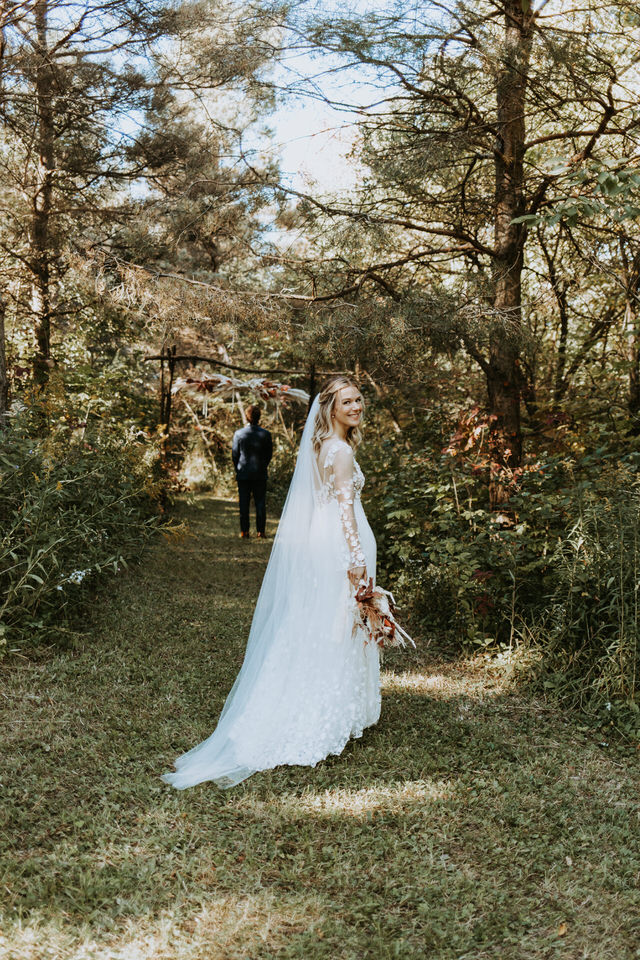 whimsical woodland wedding in south georgian bay