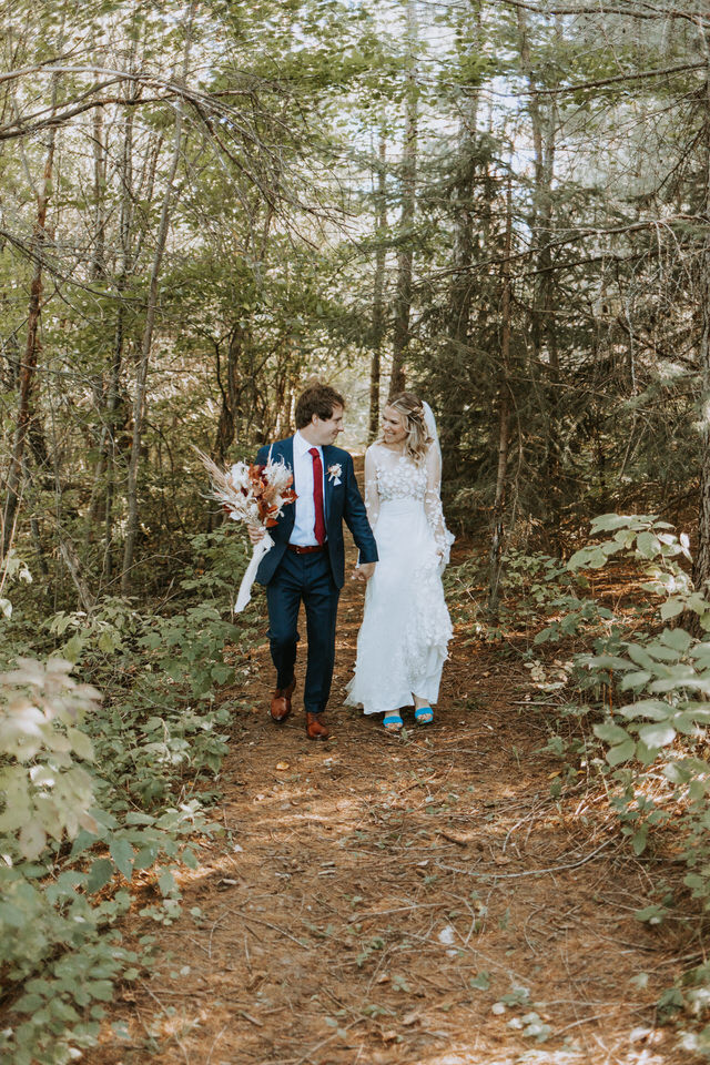 whimsical woodland wedding in south georgian bay