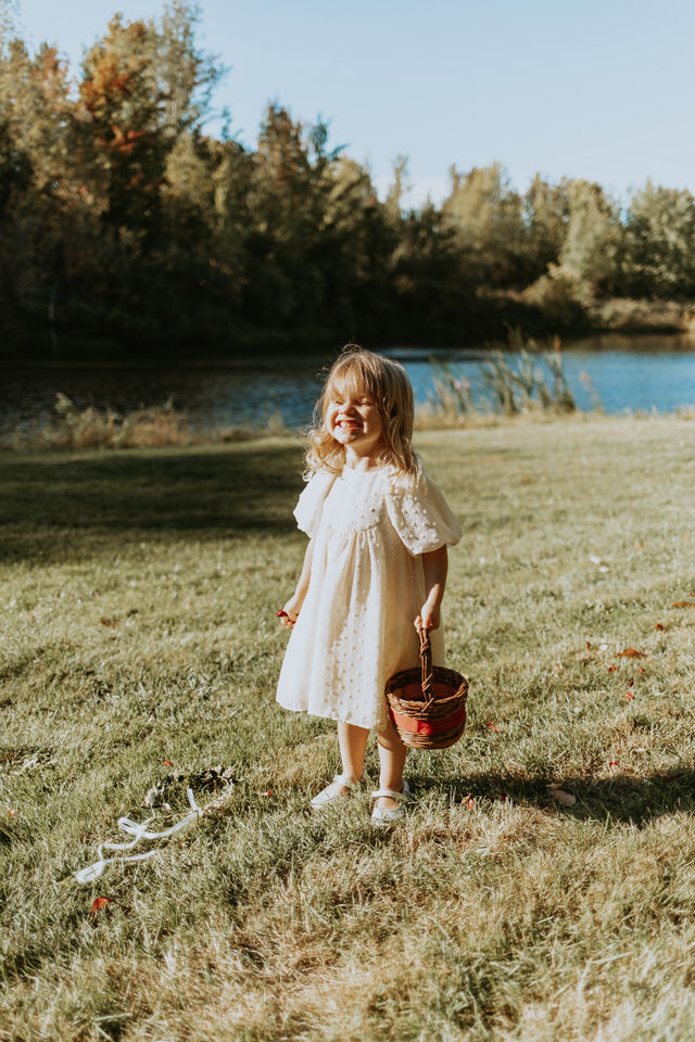 whimsical woodland wedding in south georgian bay