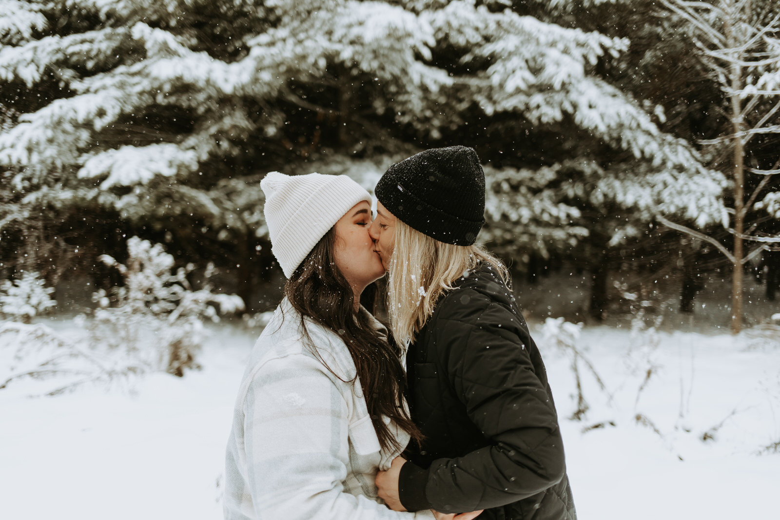 gay couple session in the blue mountains