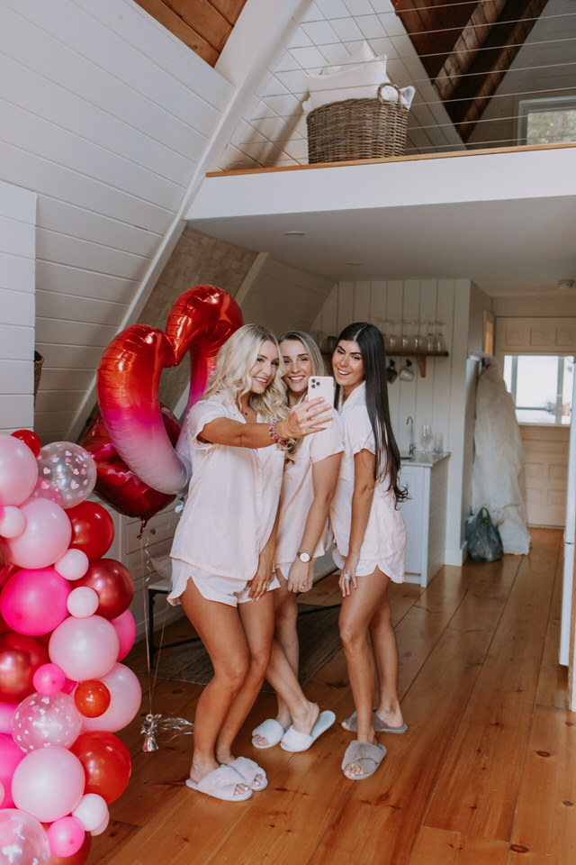Back to the Cabin Galentines Styled Shoot