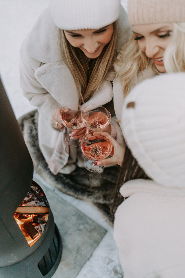 Back to the Cabin Galentines Styled Shoot