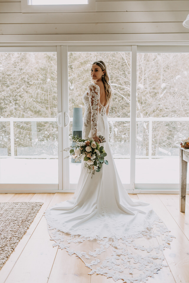 Ontario A-Frame Elopement Marie Scholz Photography