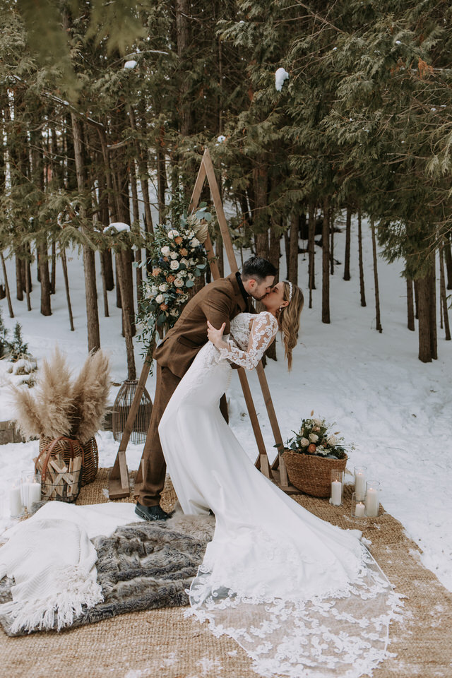 Ontario A-Frame Elopement Marie Scholz Photography