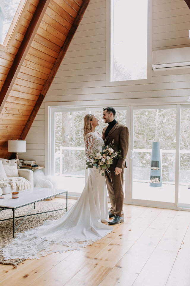 Ontario A-Frame Elopement Marie Scholz Photography