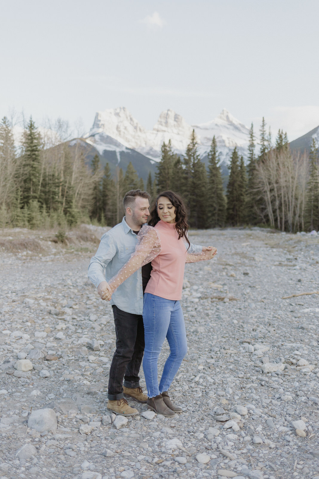 lake minnewanka engagement