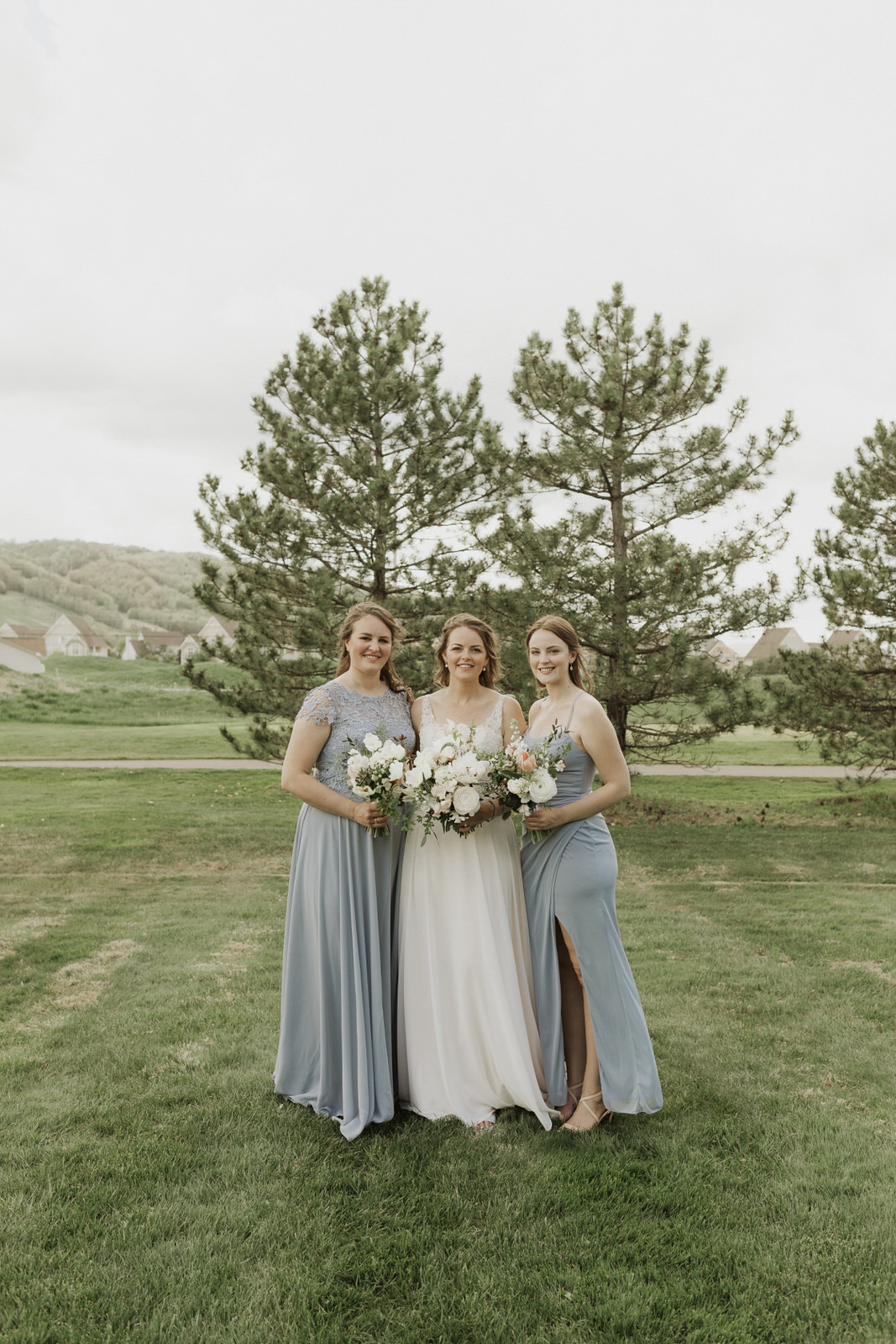 Dreamy Craigleith Ski Club Wedding