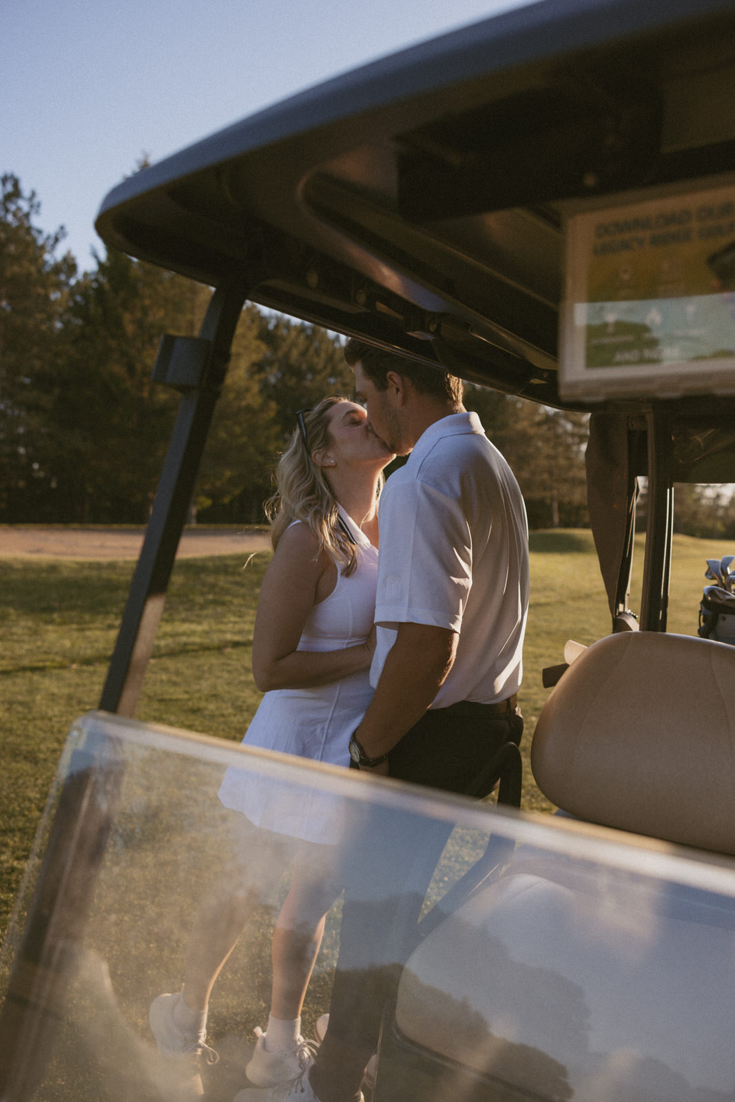 Golf club engagement