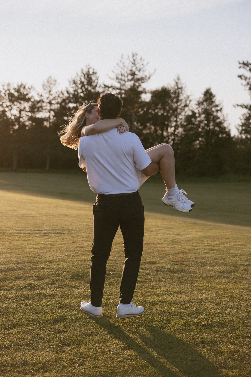 Golf club engagement