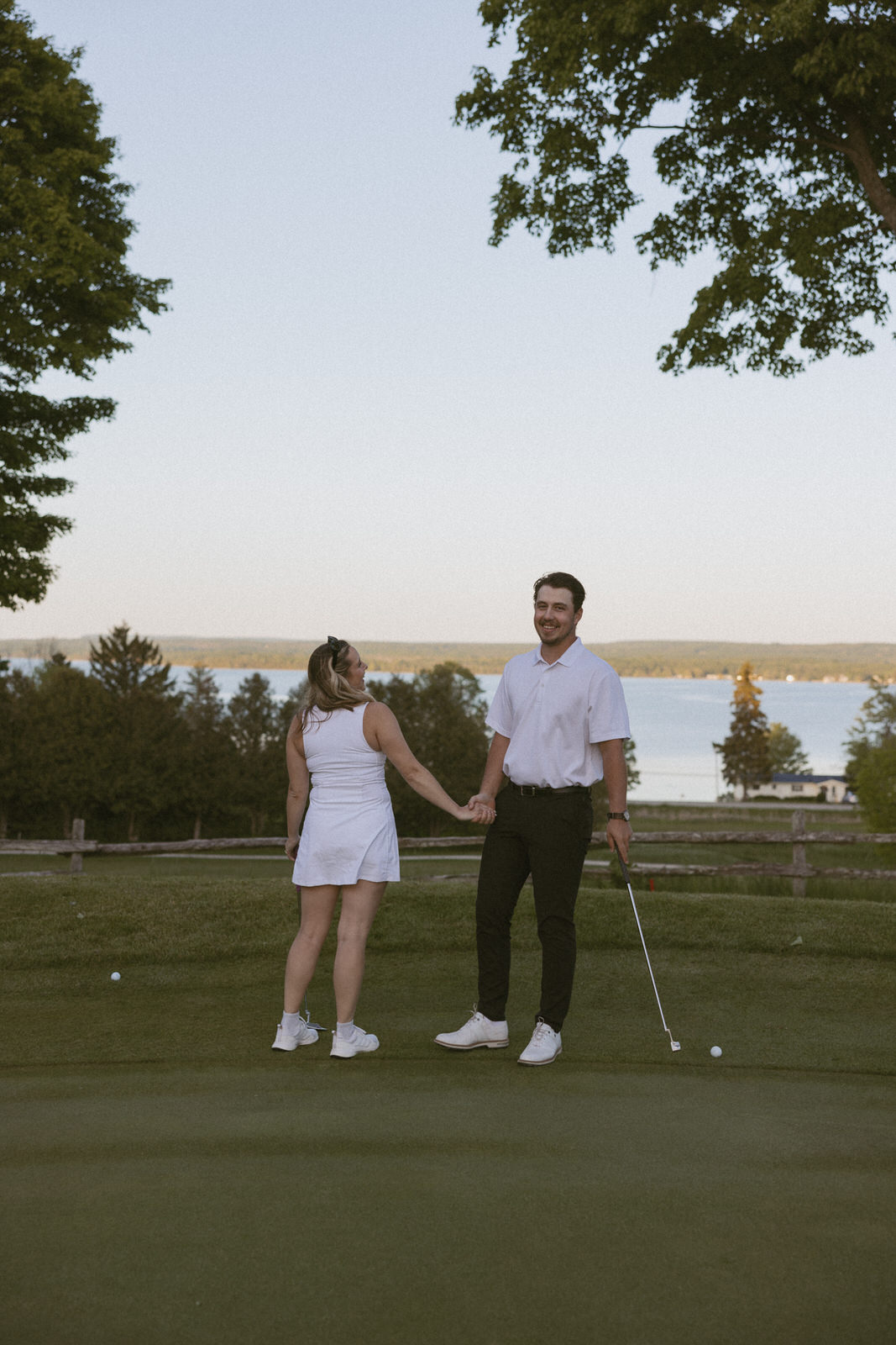 Golf club engagement