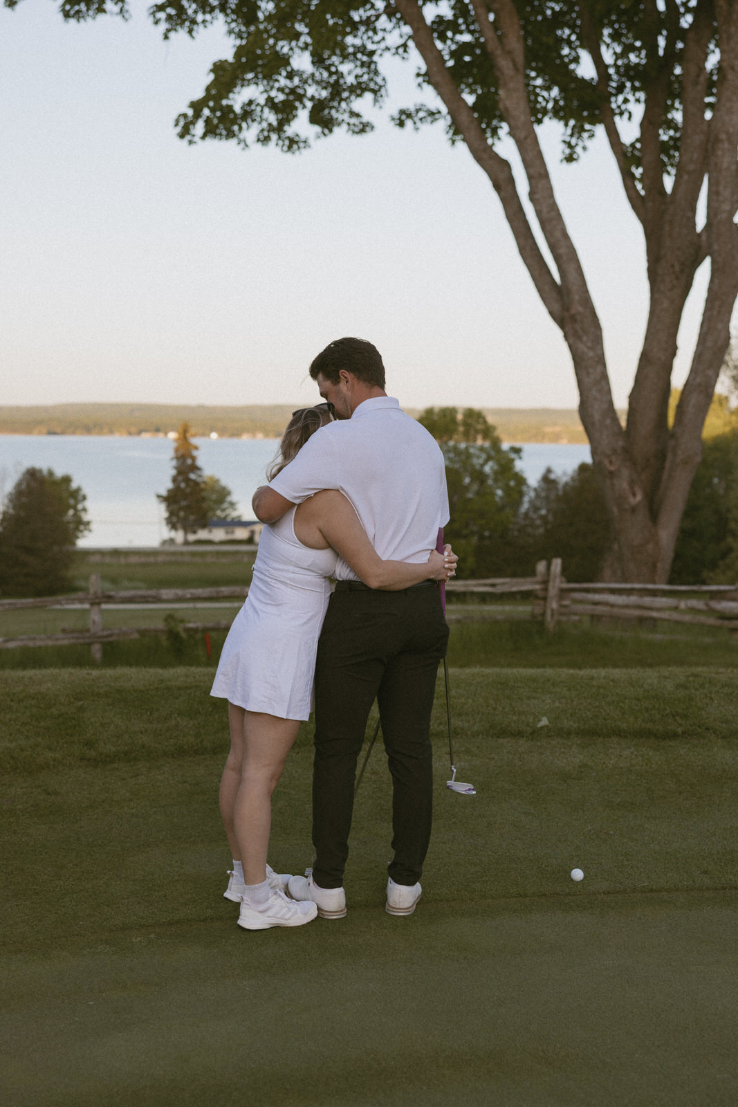 Golf club engagement