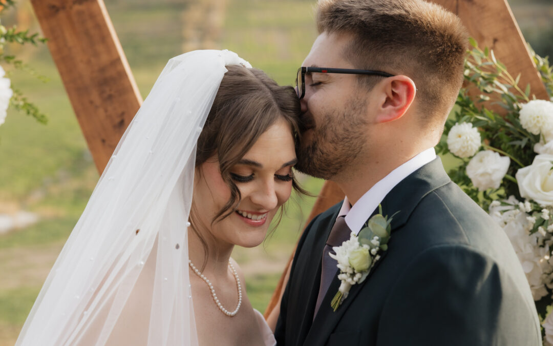 An October Wedding at Georgian Peaks
